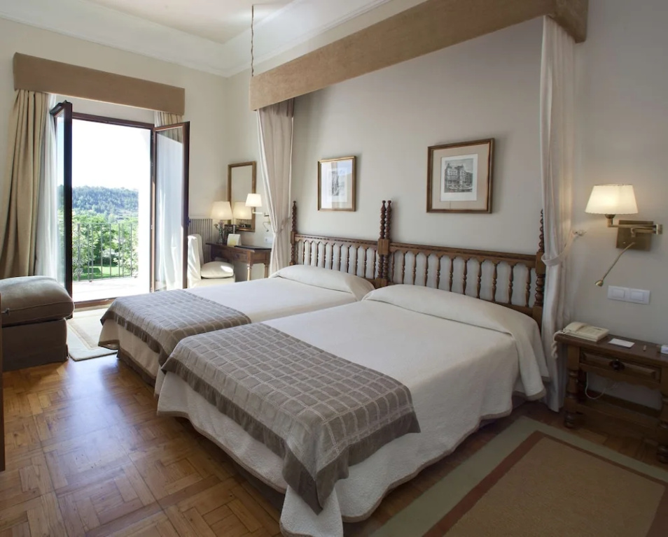 Parador De Teruel - Chambres