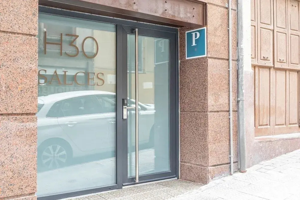 Pension H30 Salces