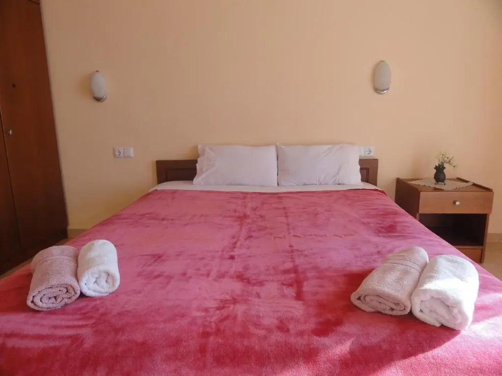 2 Bedrooms Apartment with sea view