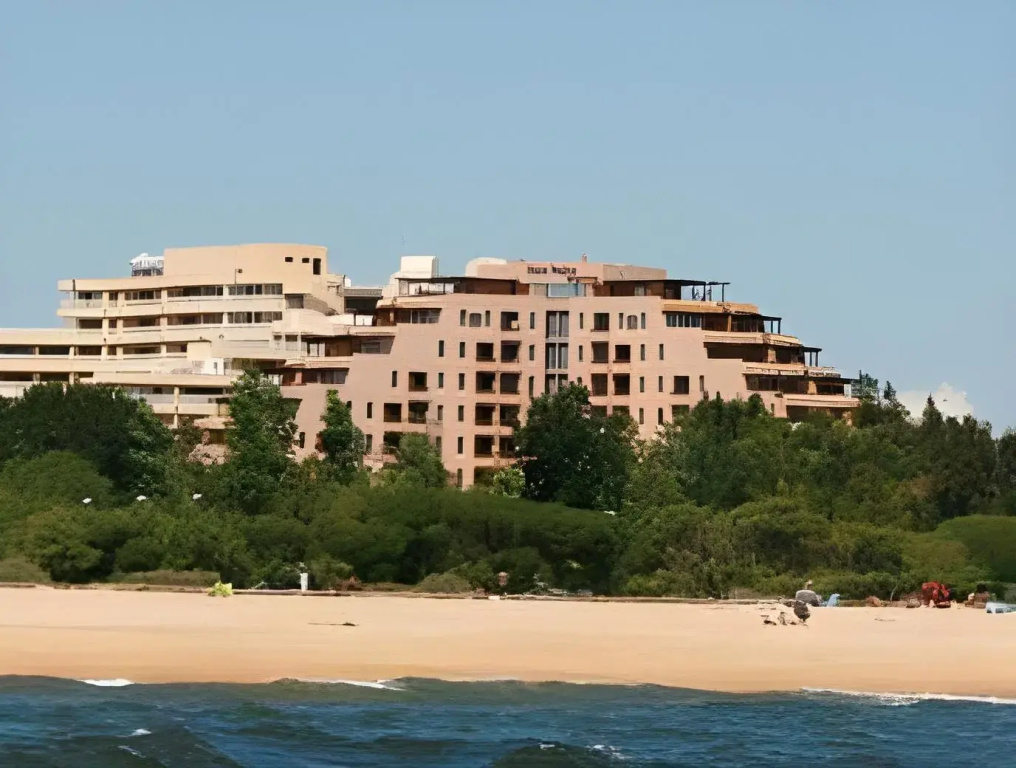 Dom Pedro Marina - Général