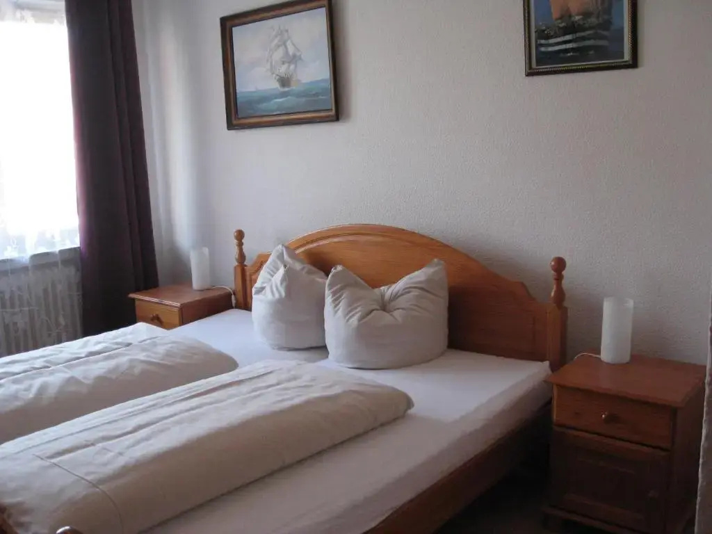 Hotel-Restaurant Cafe Caro - Chambres