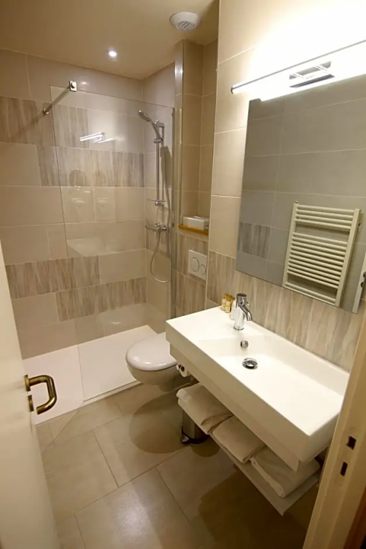Hotel Montaigne - Chambres