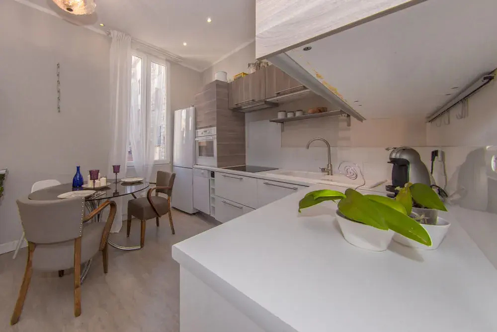 Urban chic Nice, 2 chambres et balcon - Général