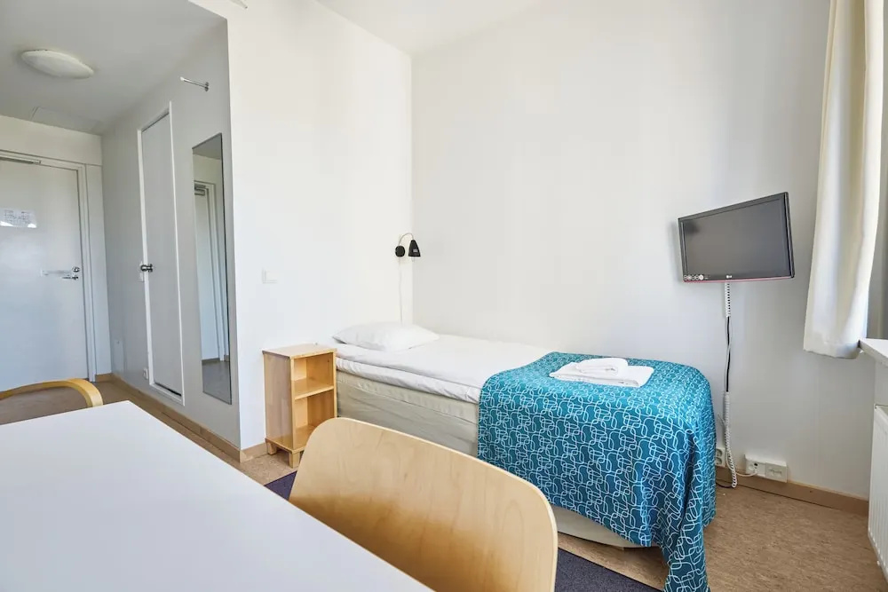 Economy Single room (single bed)