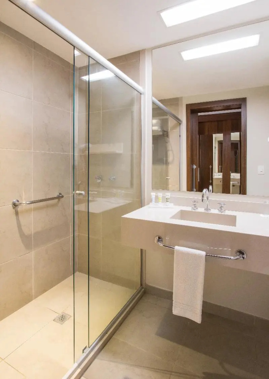 Hotel Cassino Tower Curitiba Aeroporto By Nacional Inn - Chambres