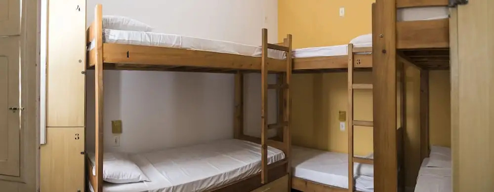 Кровать в общем номере в Kaza Rio Hostel