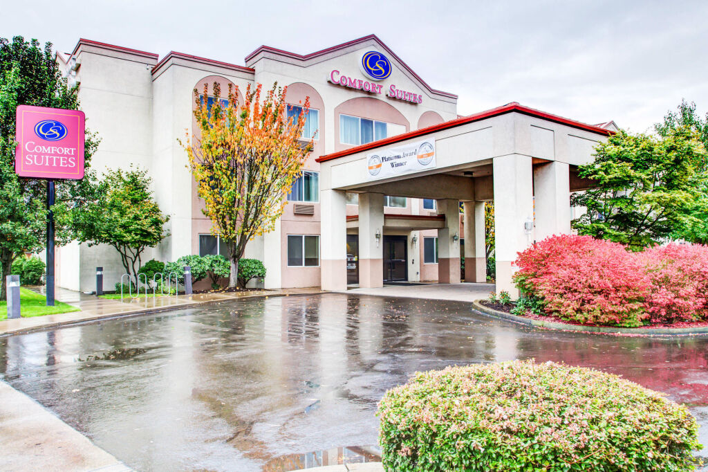 Comfort Suites Springfield RiverBend Medical image