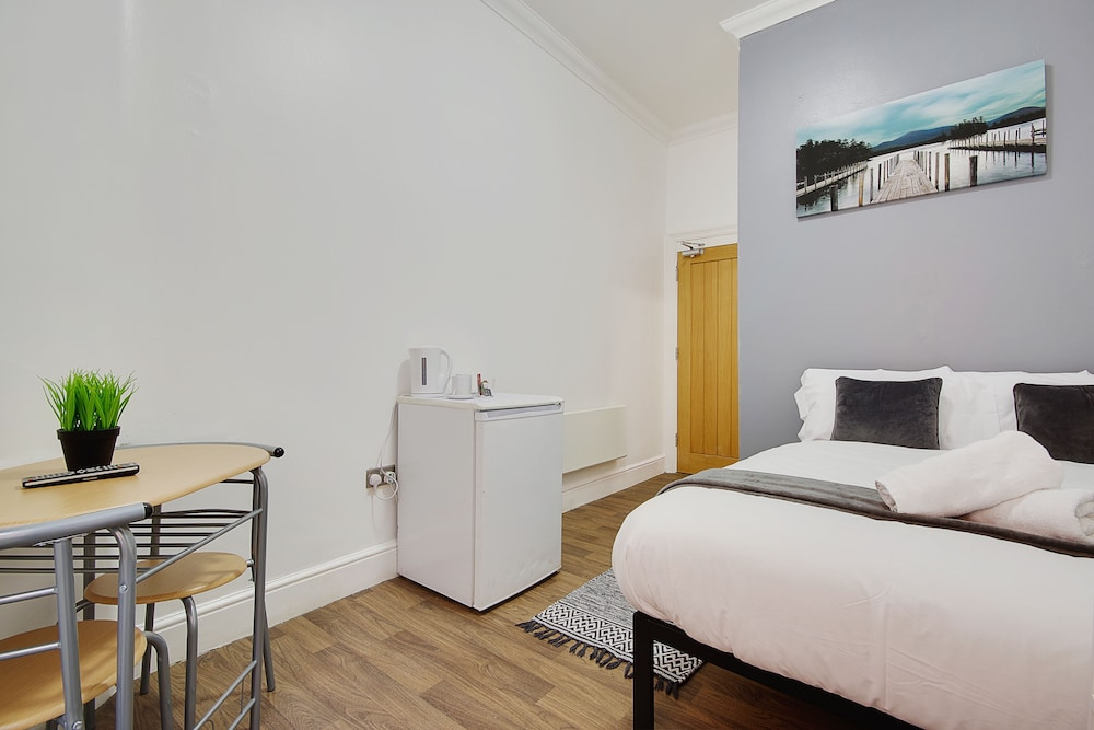 Azure Beach Hotel - Chambres