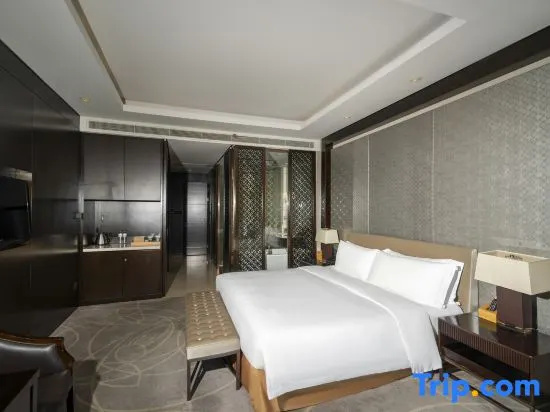 Deluxe Double room (full double bed)