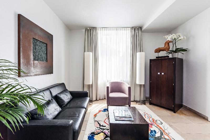 Двухместный номер Standard двуспальная кровать в Burns Art Hotel