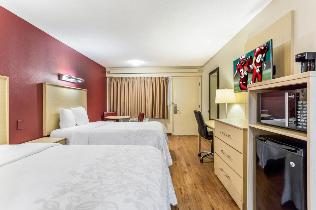 Red Roof Inn PLUS+ Nashville North - Goodlettsville - фото 31