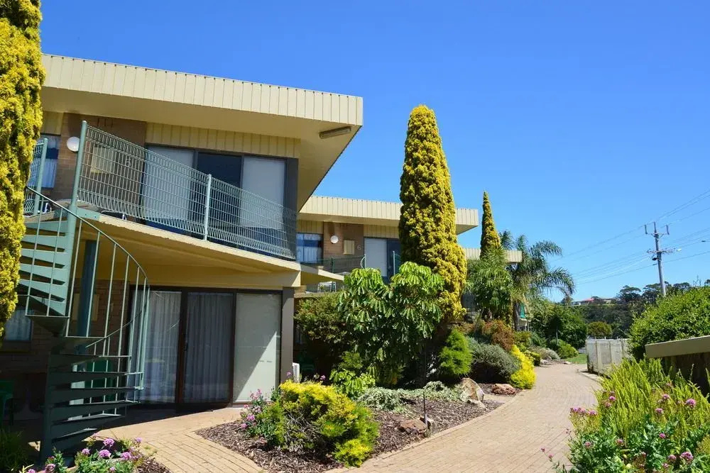 Emmanuel Holiday Apartments