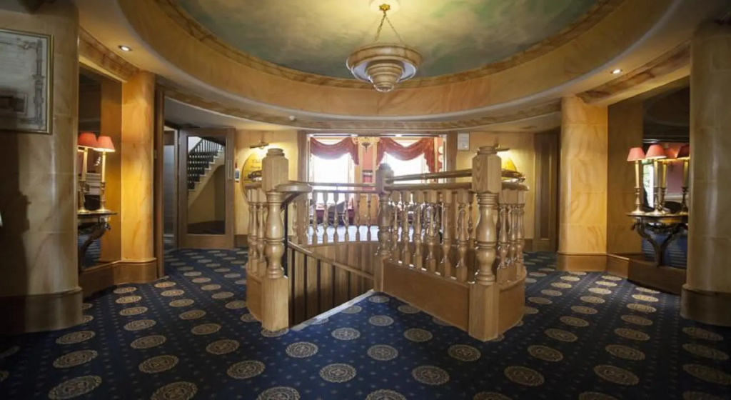 Royal Cambridge Hotel - Général