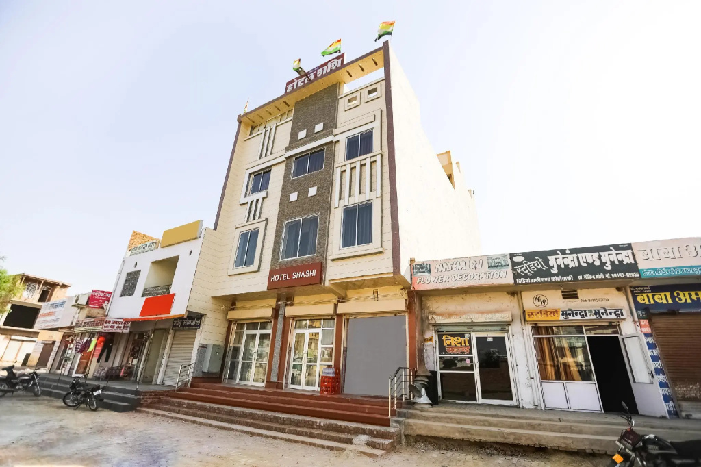 Hotel Shashi 2 By OYO Rooms