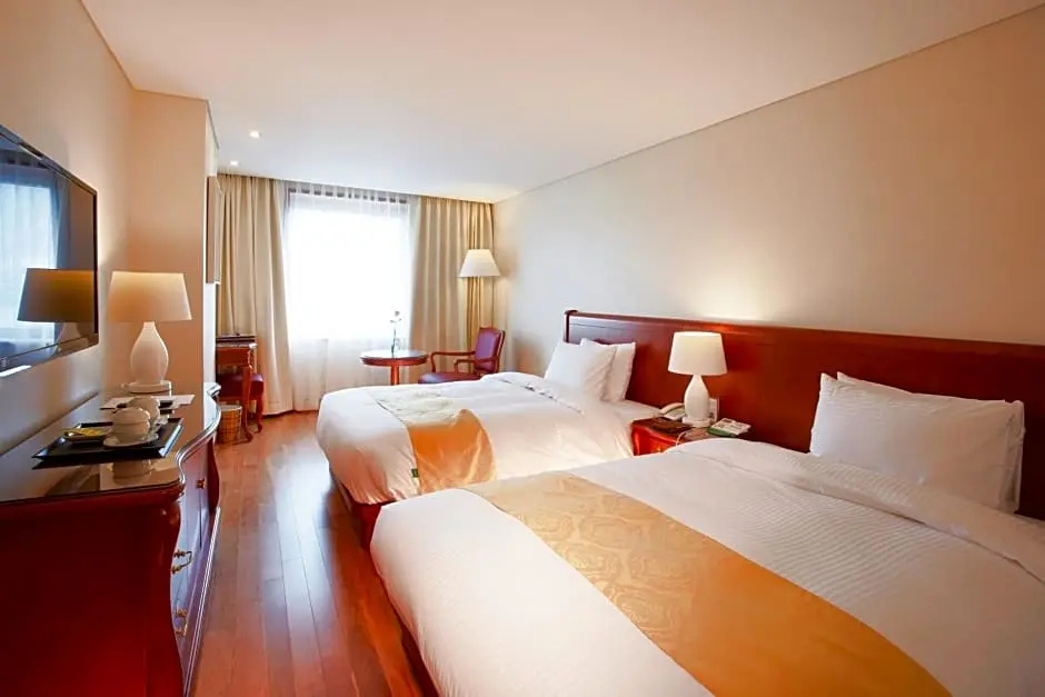 Deluxe room with mountain view