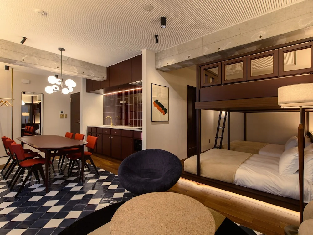 Standard Suite