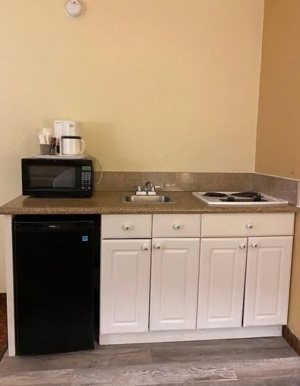 1 Bedroom Deluxe Single room