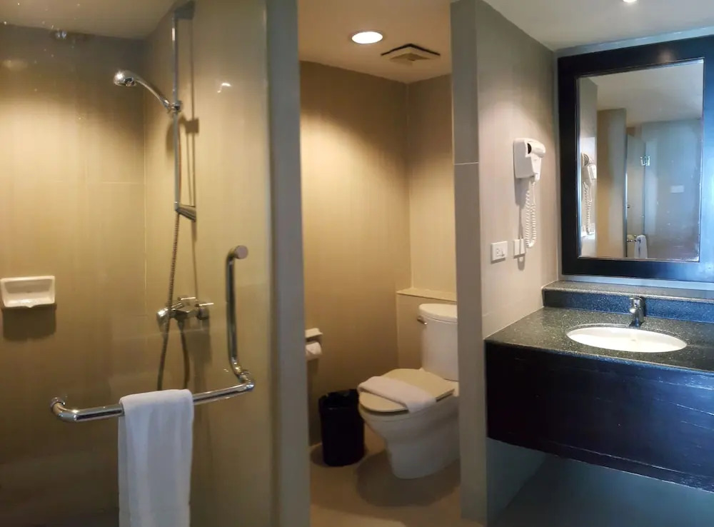 Double Suite with balcony and with sea view full double bed