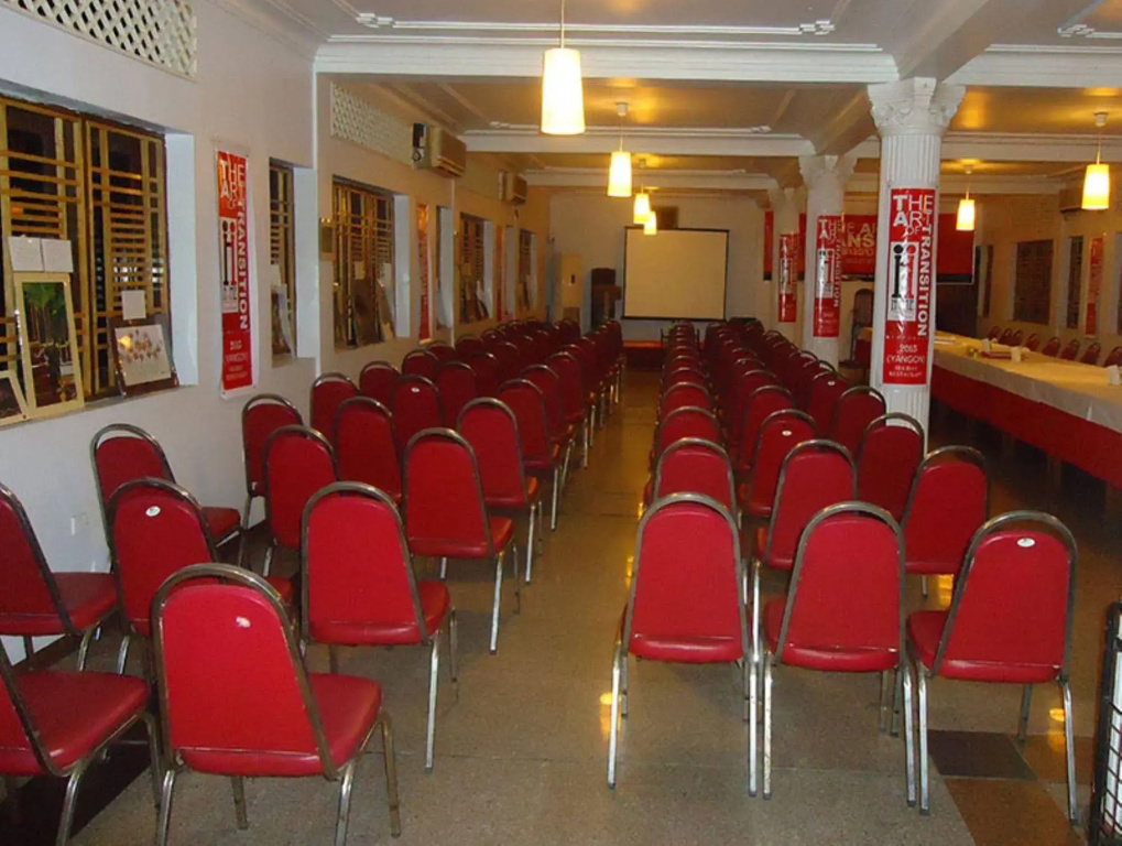 Hotel photo 12
