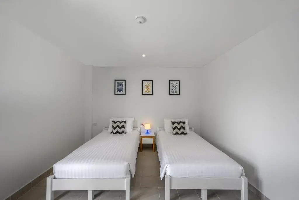 Maikhao Hotel managed by Centara, о. Пхукет, Таїланд мініатюра 32