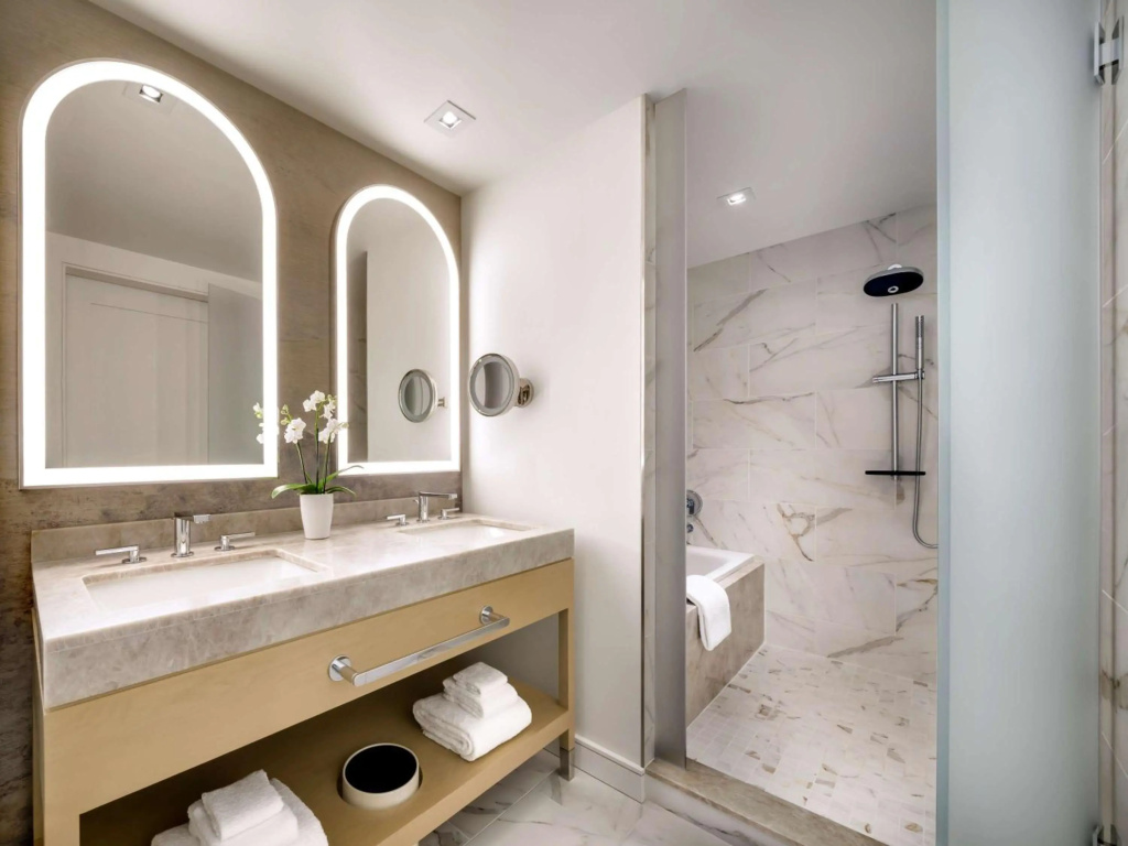 Отель Fairmont Breakers Long Beach в Лонг-Биче