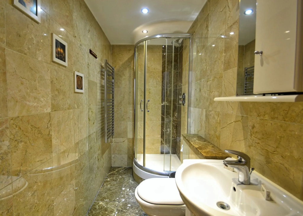 Отель Hyde Park Apartments 8 Craven Hill в Лондоне