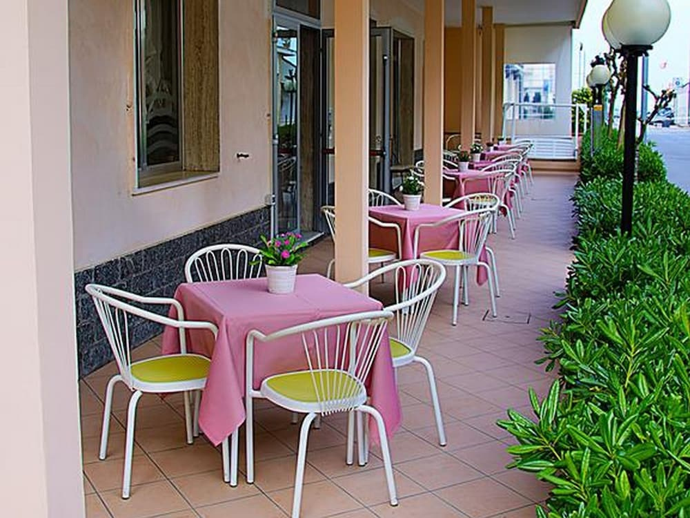 Hotel photo 18