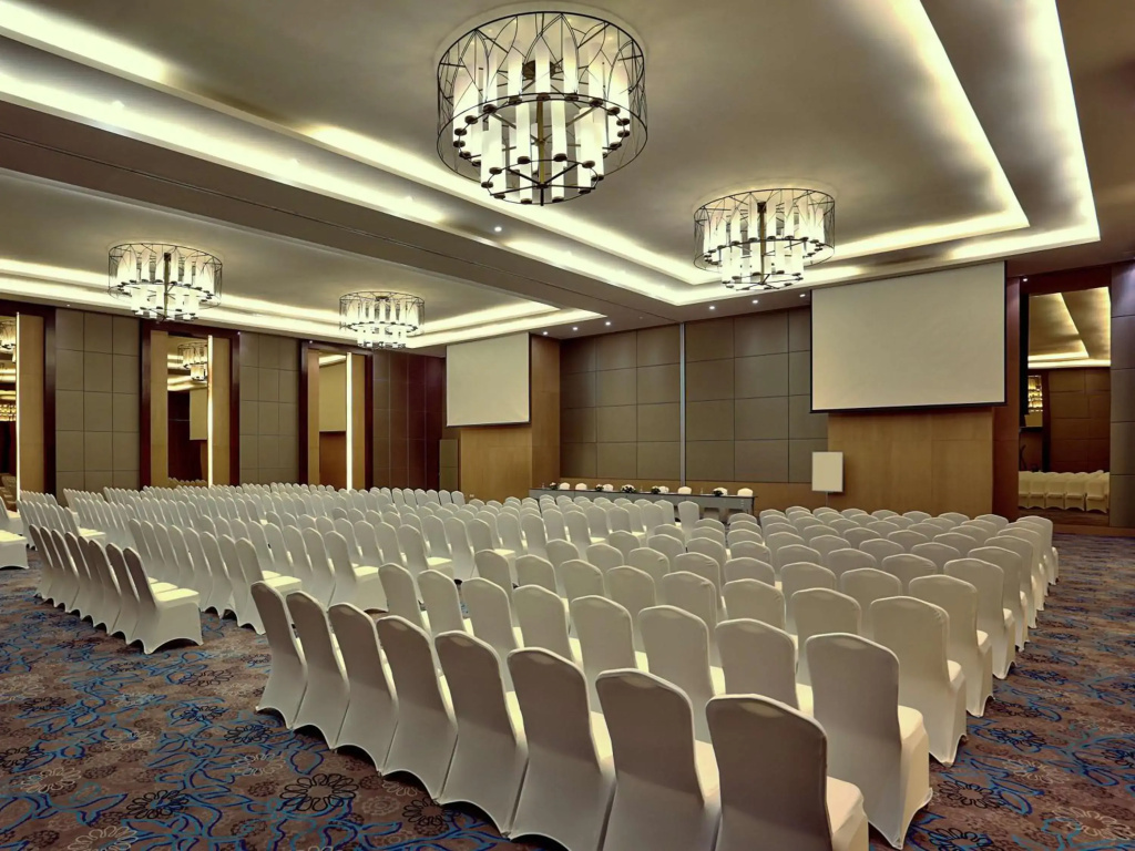 Mercure Serpong Alam Sutera - фото 19