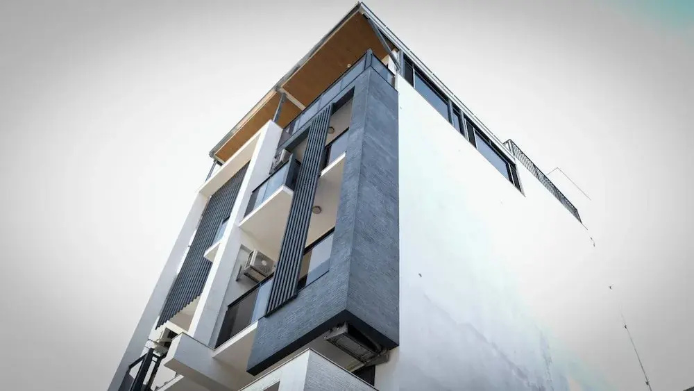 Moker House