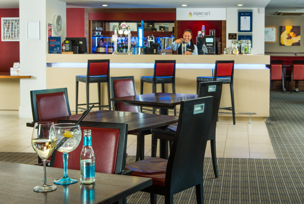 Holiday Inn Express Milton Keynes by IHG - Général