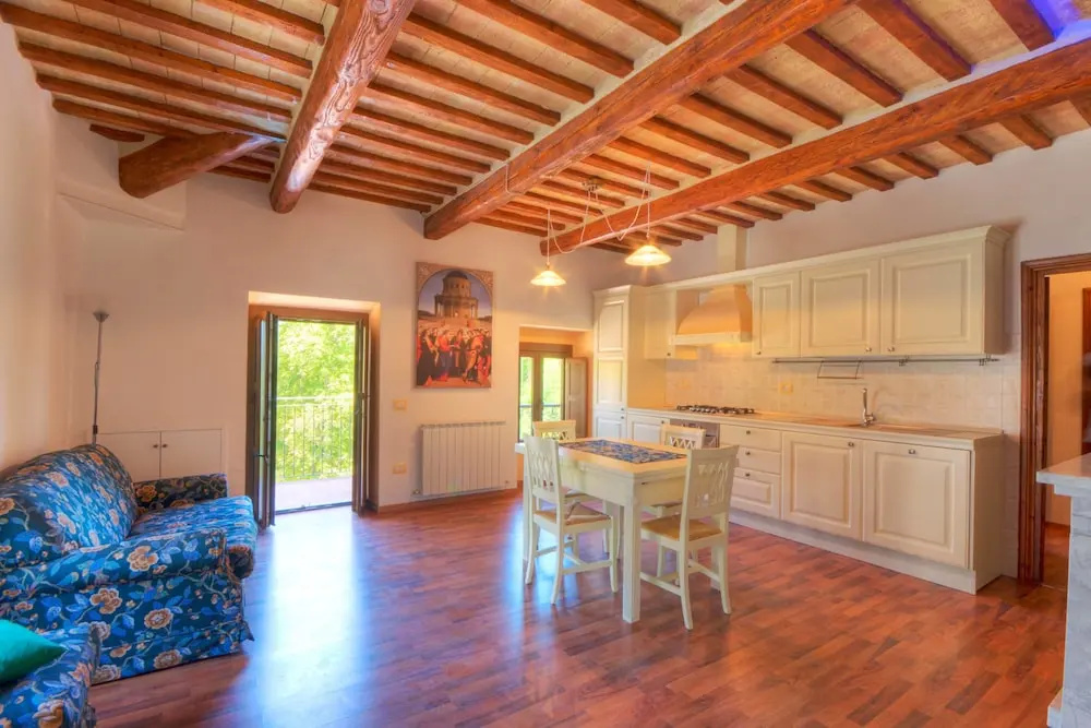 2 Bedrooms Apartment with balcony
