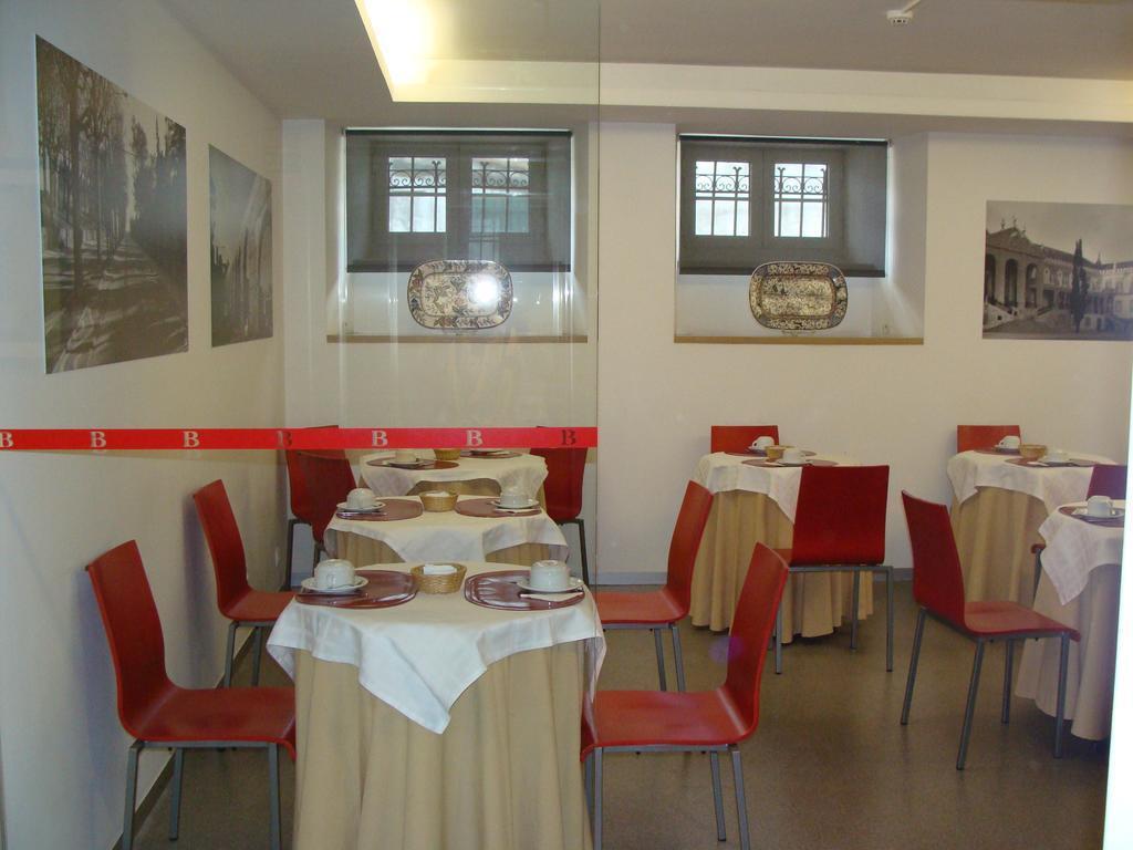 Hotel Botânico Coimbra by null