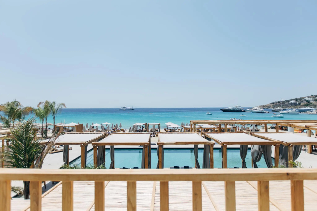 Double room with sea view (full double bed)