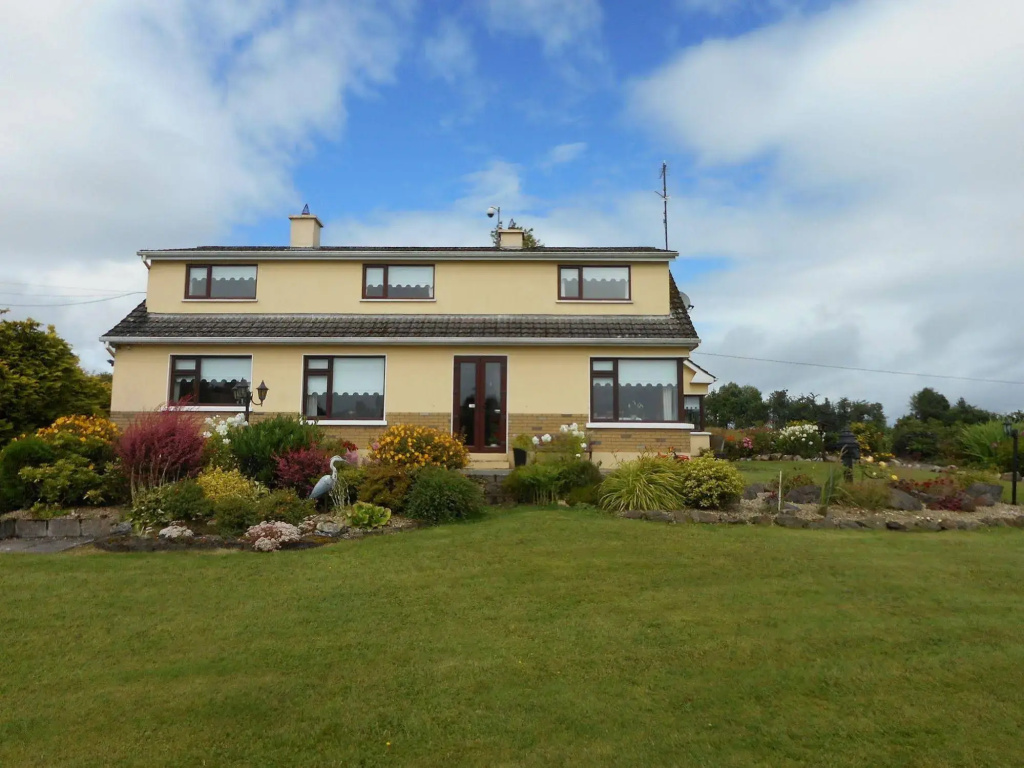 Clooneen House