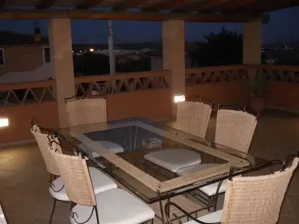 Emerald Coast Hotel - Général