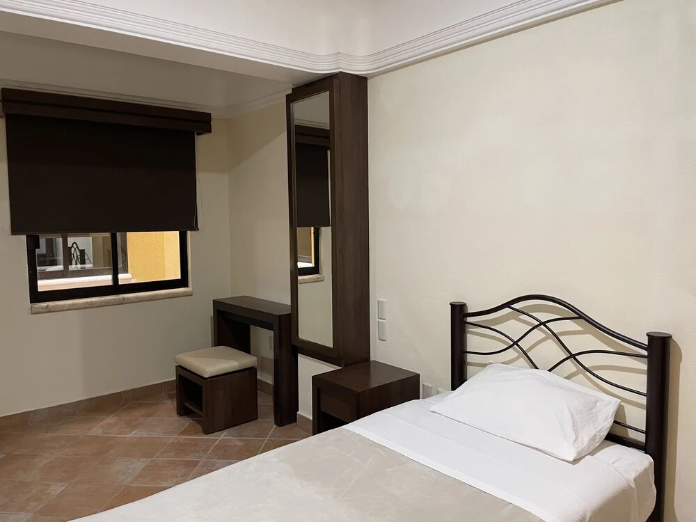 Economy room