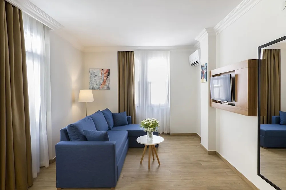 Comfort Suites — 2
