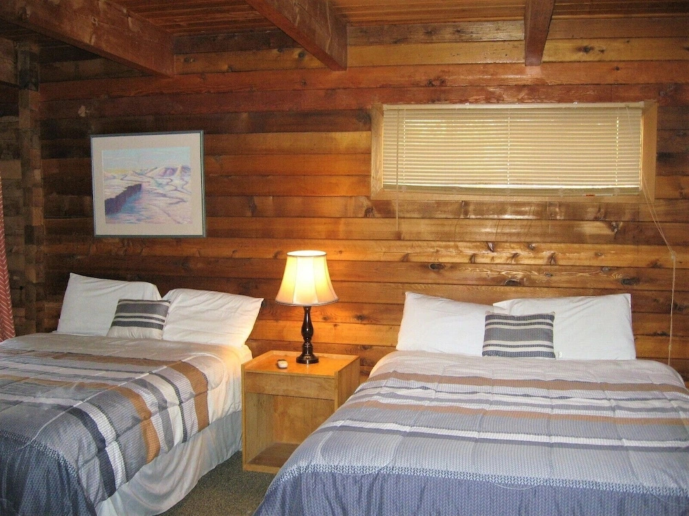 Standard Quadruple room with river view
