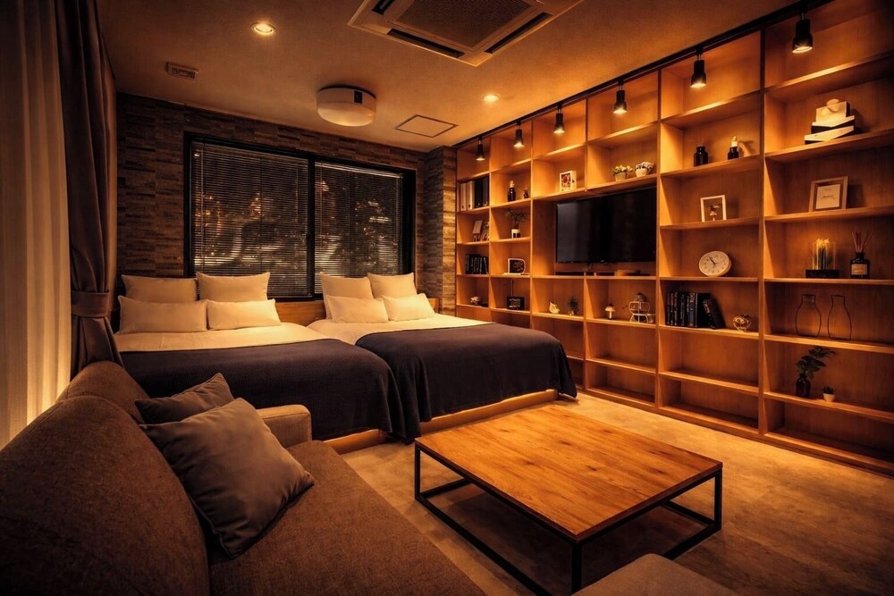 Fierement inn — 4