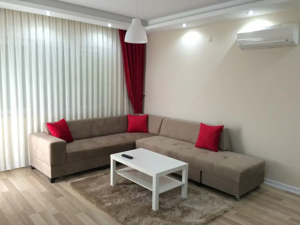 3 Bedrooms Apartment with balcony