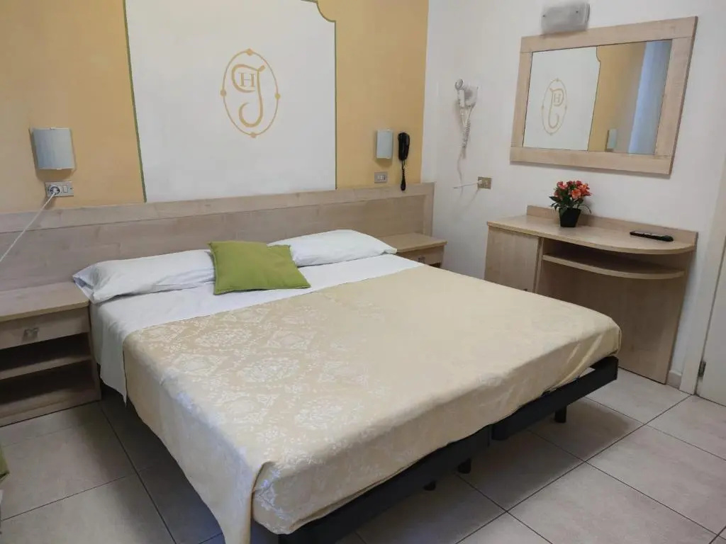 New Hotel Jolie - Chambres