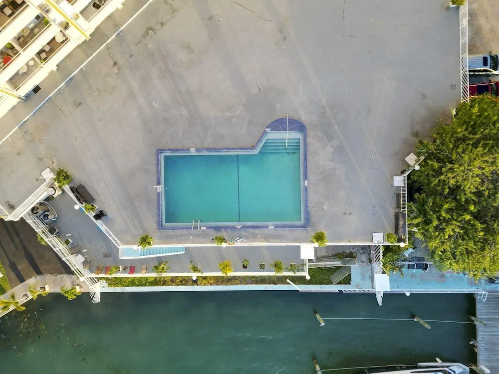 La Marinita- Marina Views Pool Parking Location