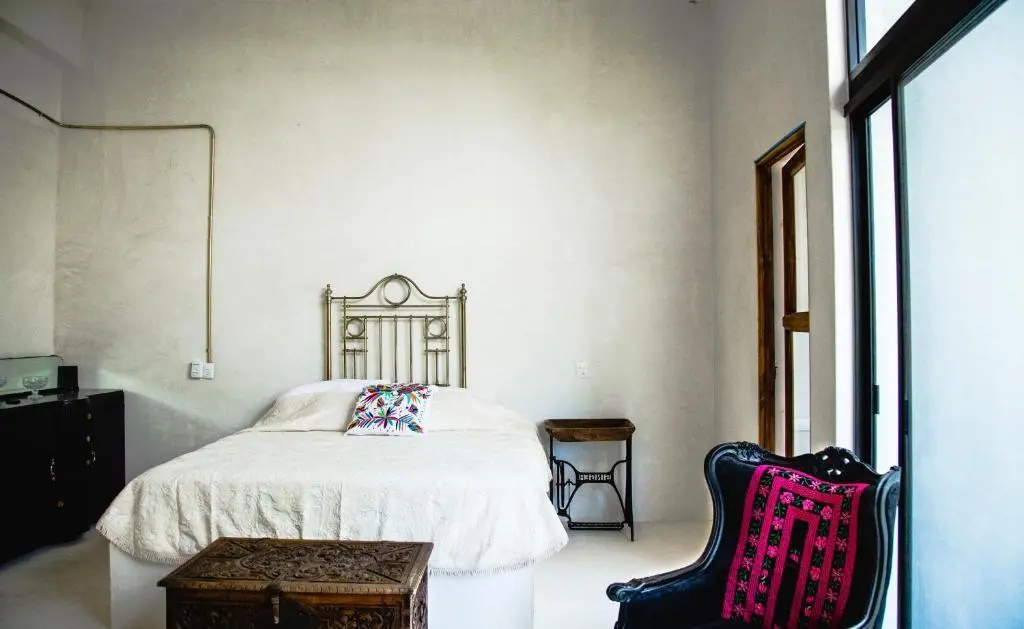 Superior Double room with garden view (full double bed)