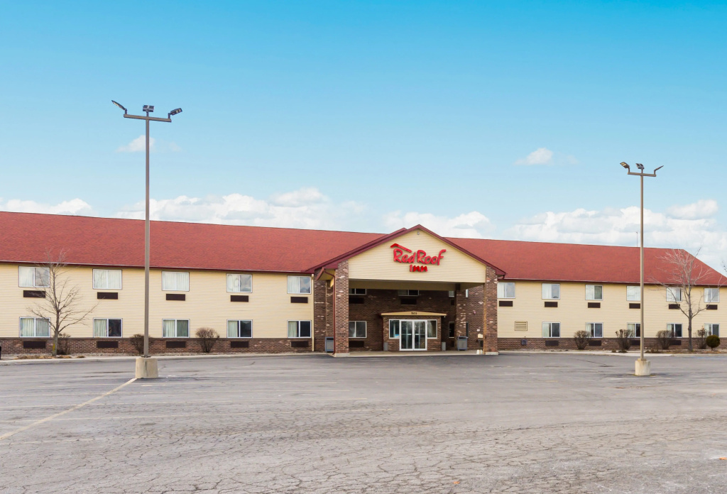 Red Roof Inn Auburn