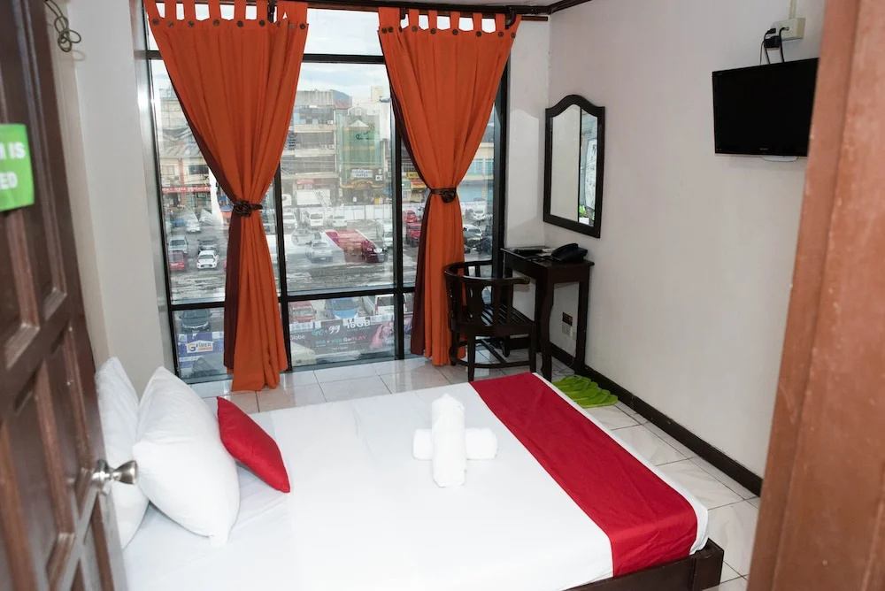 Economy Double room full double bed