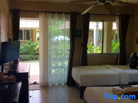 Lanta Castaway Beach Resort - Chambres