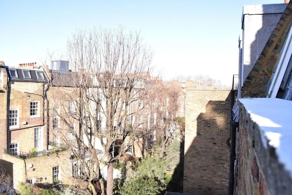 1 Bedroom Flat in Angel With Balcony