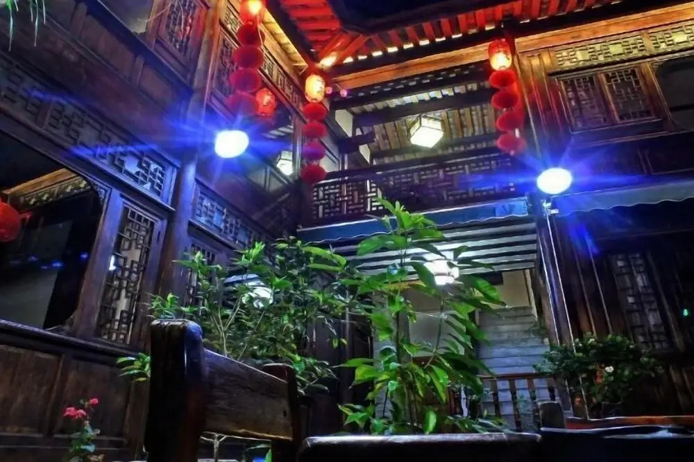 Jiuqi Yunshui Chanxin Inn