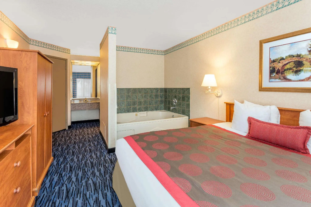 Ramada by Wyndham Kent Seattle Area - Chambres