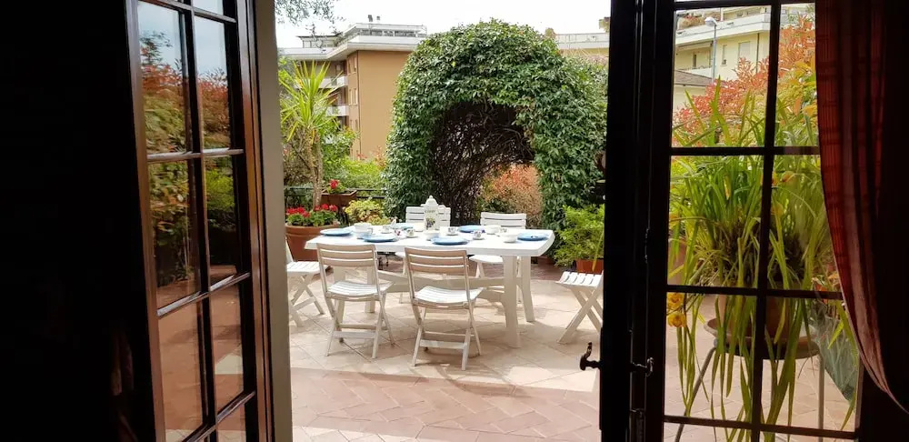 Margherita's Garden Half Villa